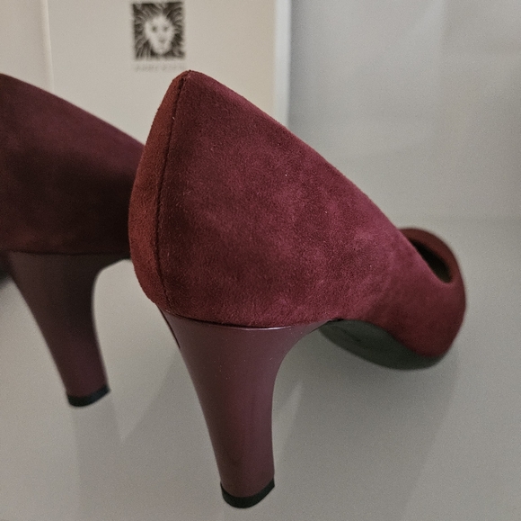 AK Anne Klein Suede Leather Pumps US 6.5 Burgundy Wine Dark Red - Picture 2 of 7